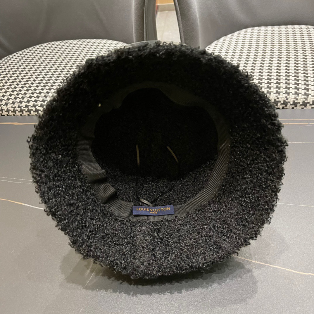 LV  LOUIS VUITTON( ルイヴィトン)フィッシャーマンズハット   241126