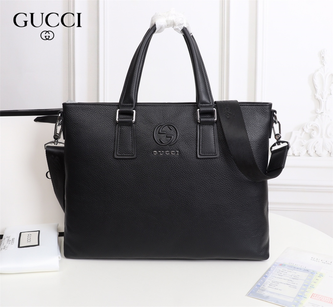 【GUCCI 公式 旗艦店】グッチ   ショルダーバッグ 当日出荷 好評に付き再入荷！39*30*7CM