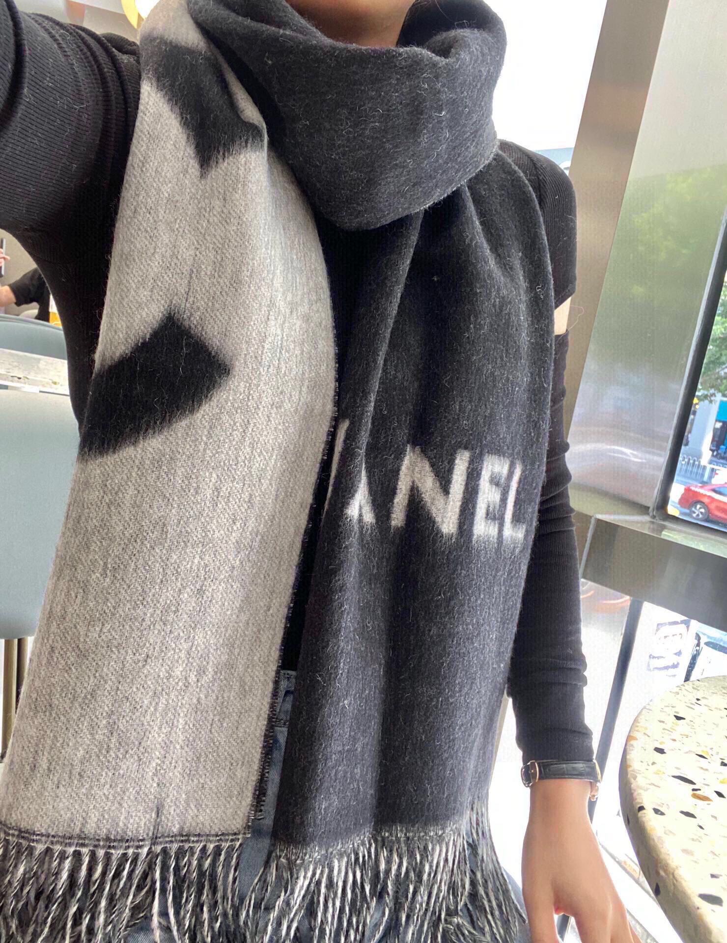 【CHANEL  シャネル 】スカーフ70*200CM