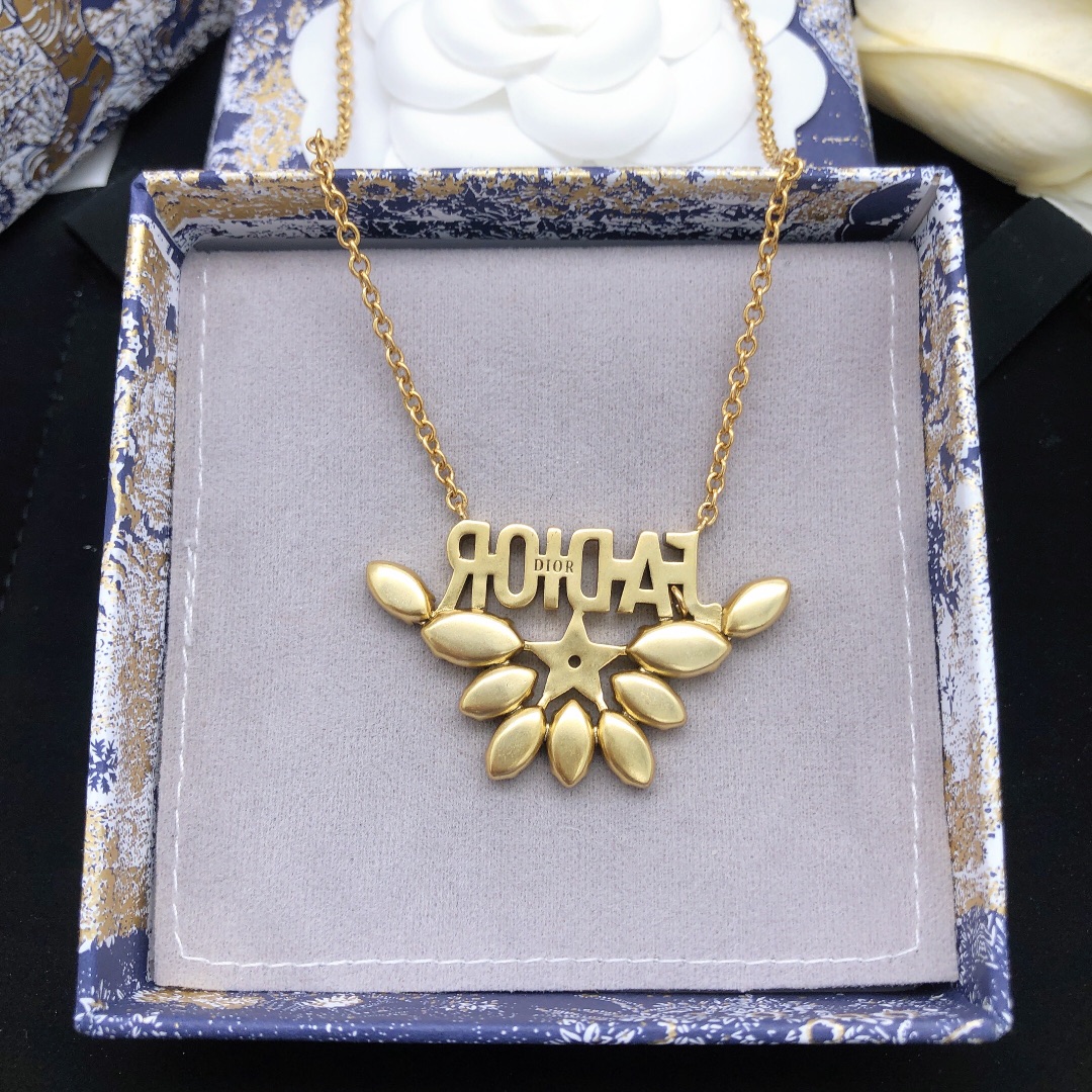 【DIOR】ネックレス、新しいネックレス万能シンプルファッションオーナメント