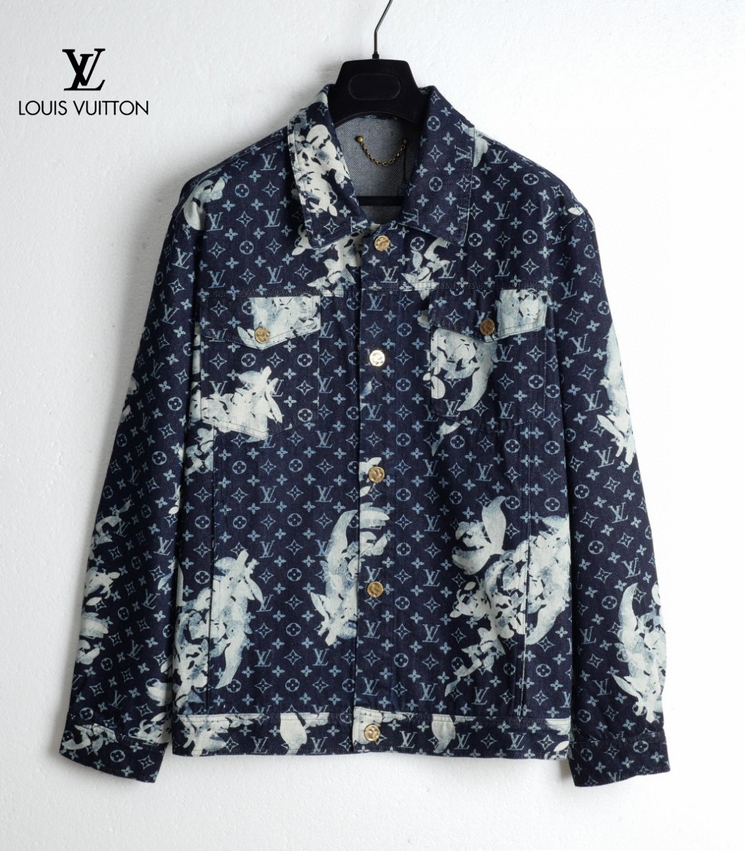 【LOUIS VUITTON  公式旗艦店】ルイヴィトン  ジャケット着 好評に付き再入荷！