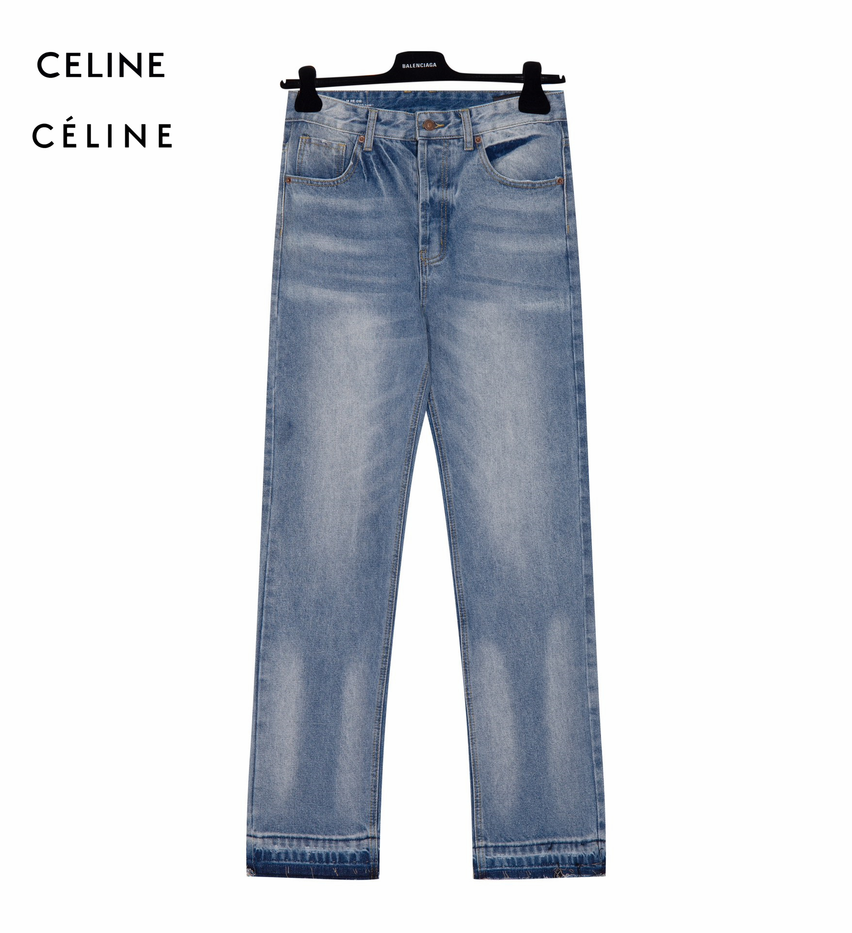 【CELINE 公式旗艦店】セリーヌ  ジーパン  ご好評に付き再入荷！