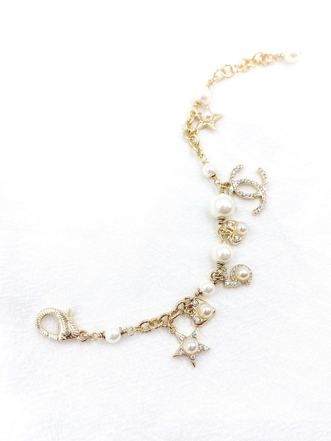 【CHANEL】ブレスレット、ファッションシンプルなスタイル