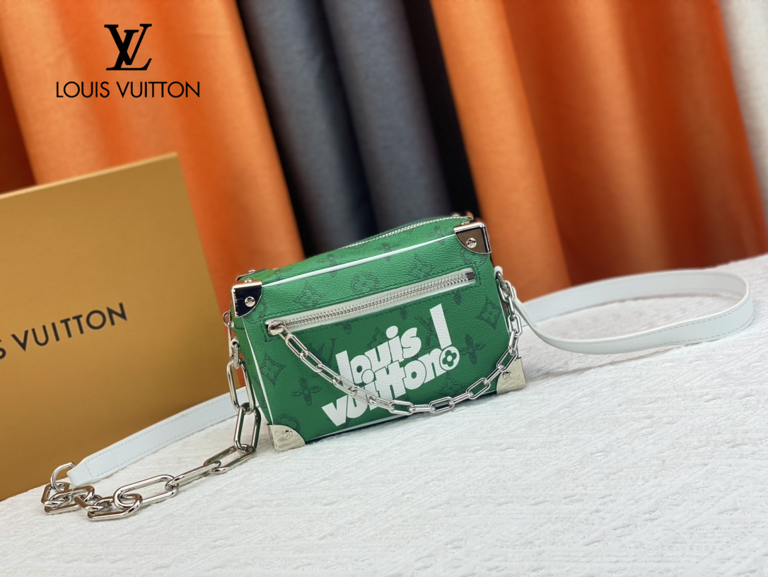 【LOUIS VUITTON 公式旗艦店】ルイヴィトン  斜めがけバッグ当日出荷 好評に付き再入荷！18.5*13*8CM