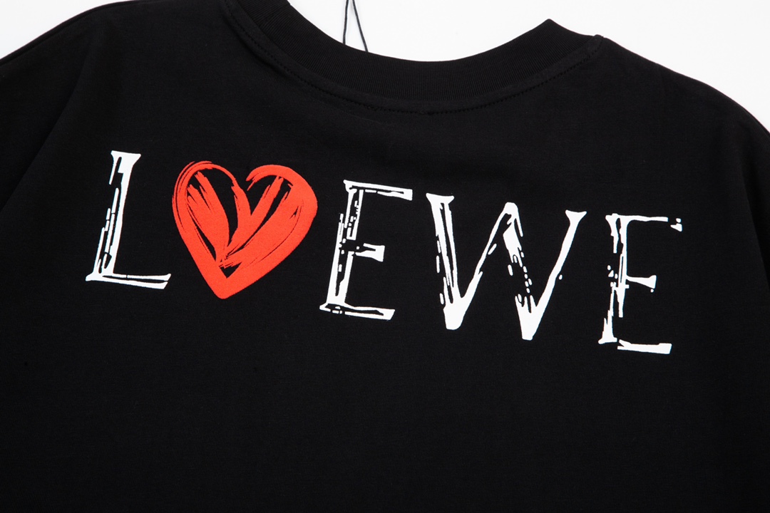 【LOEWE 公式旗艦店】ロエベ  Tシャツ ご好評に付き再入荷！