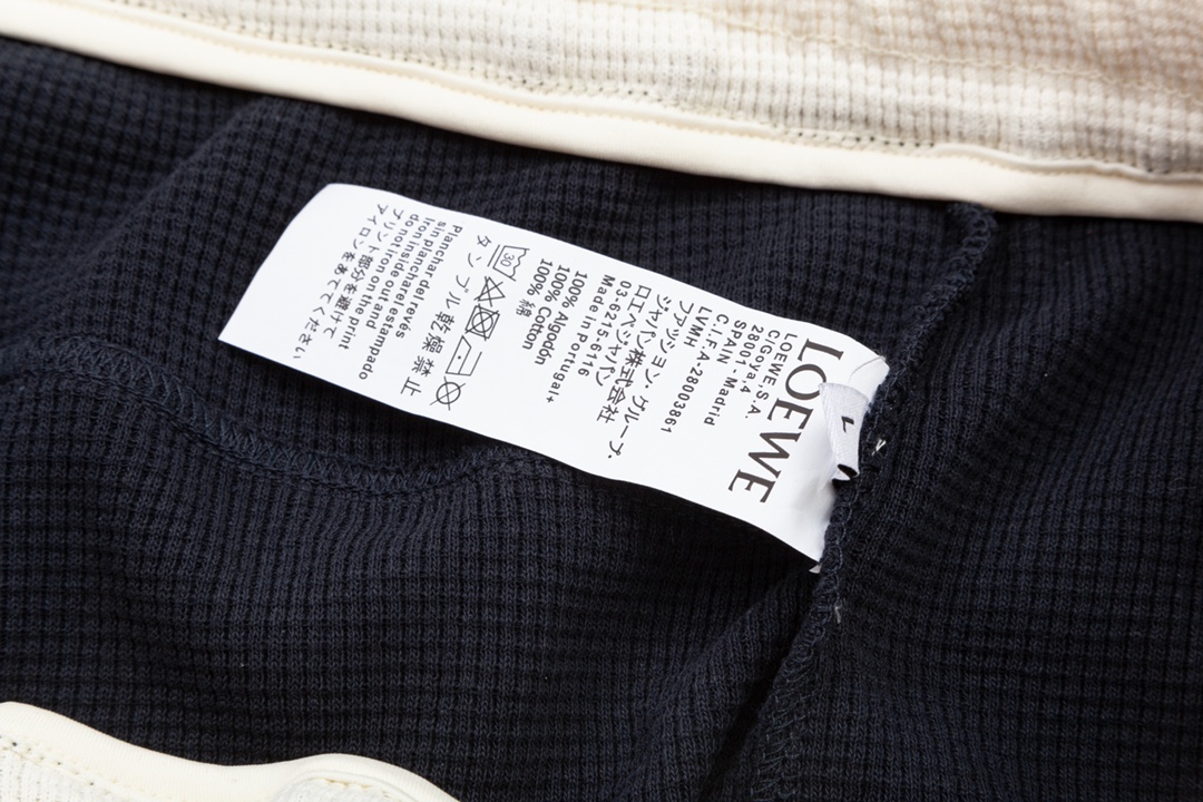 【LOEWE 公式旗艦店】ロエベ  ショートパンツご好評に付き再入荷 240717