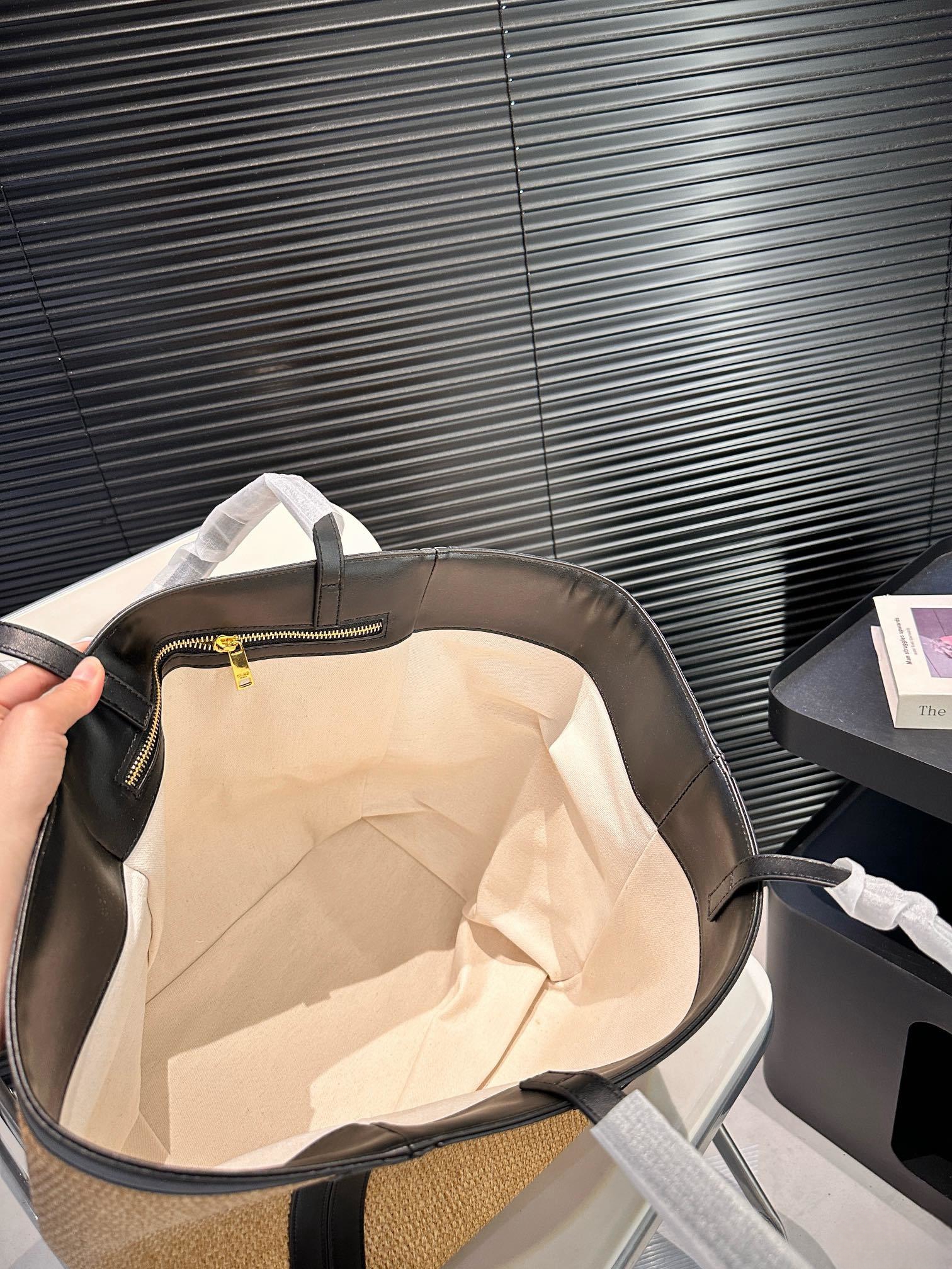 【CELINE 公式旗艦店】セリーヌ ハンドバッグ 当日出荷 好評に付き再入荷！27*31CM  1240723