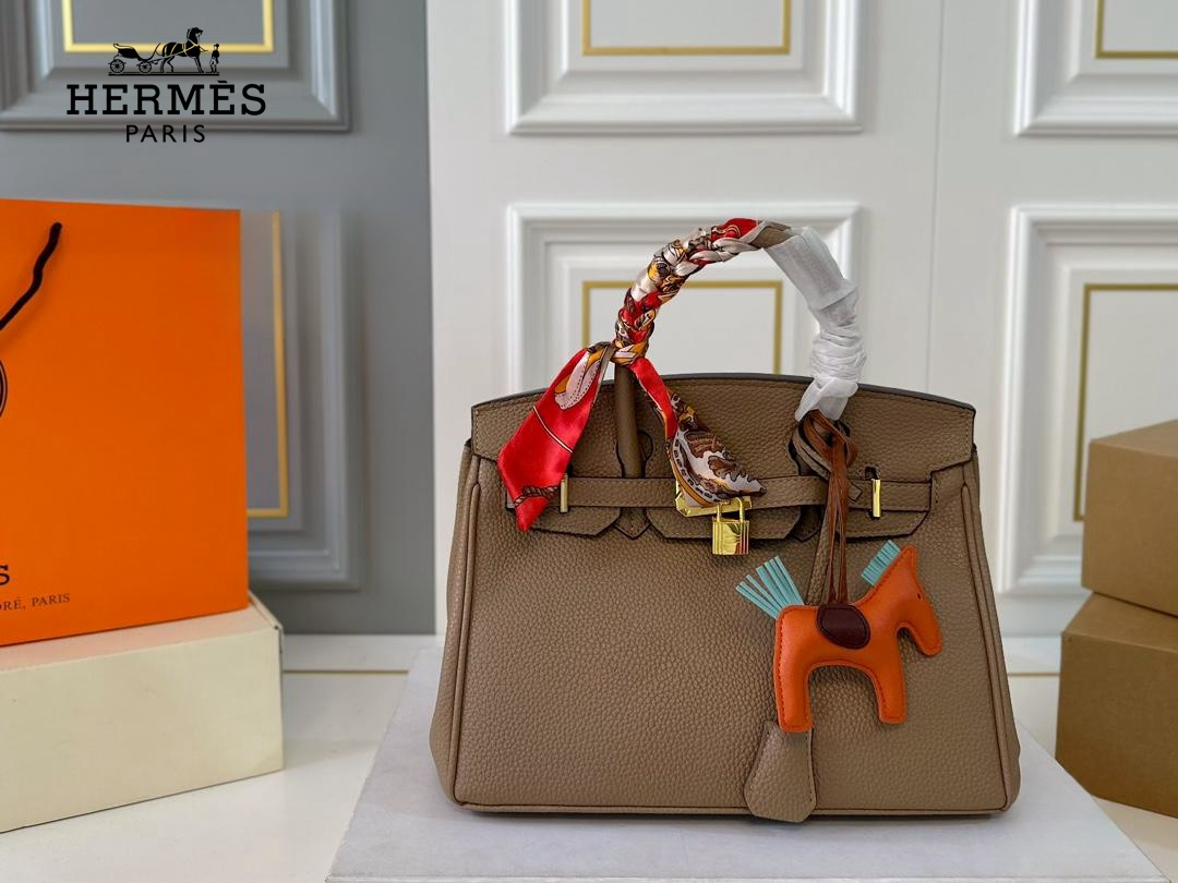 【Hermès 公式旗艦店】エルメス ハンドバッグ 当日出荷 好評に付き再入荷！31*24CM  240724