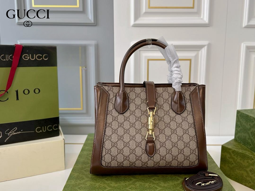 【GUCCI 公式旗艦店】グッチ ハンドバッグ 当日出荷 好評に付き再入荷！30*23CM  240724