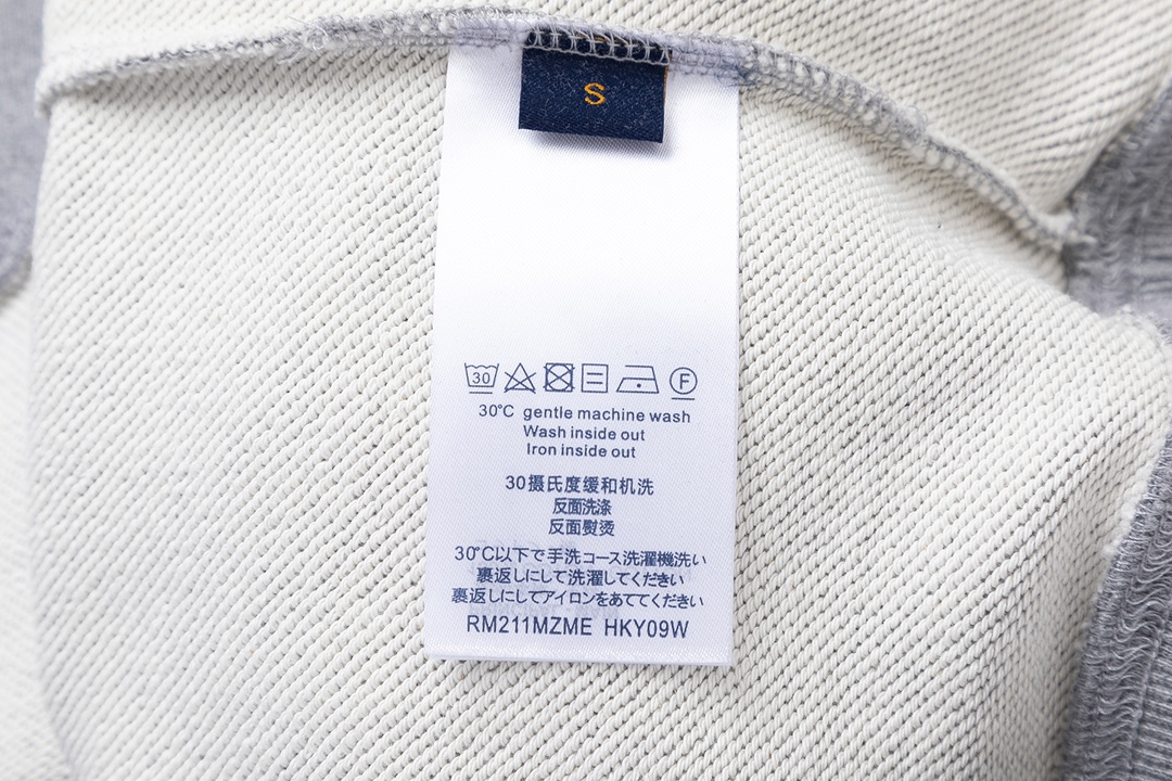 【LOUIS VUITTON  公式旗艦店】ルイヴィトン 丸首の衛衣 スウェット ご好評に付き再入荷 240808