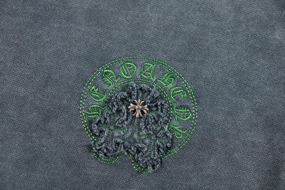 【CHROME HEARTS 公式旗艦店】クロムハーツ  丸首の衛衣  スウェットご好評に付き再入荷！