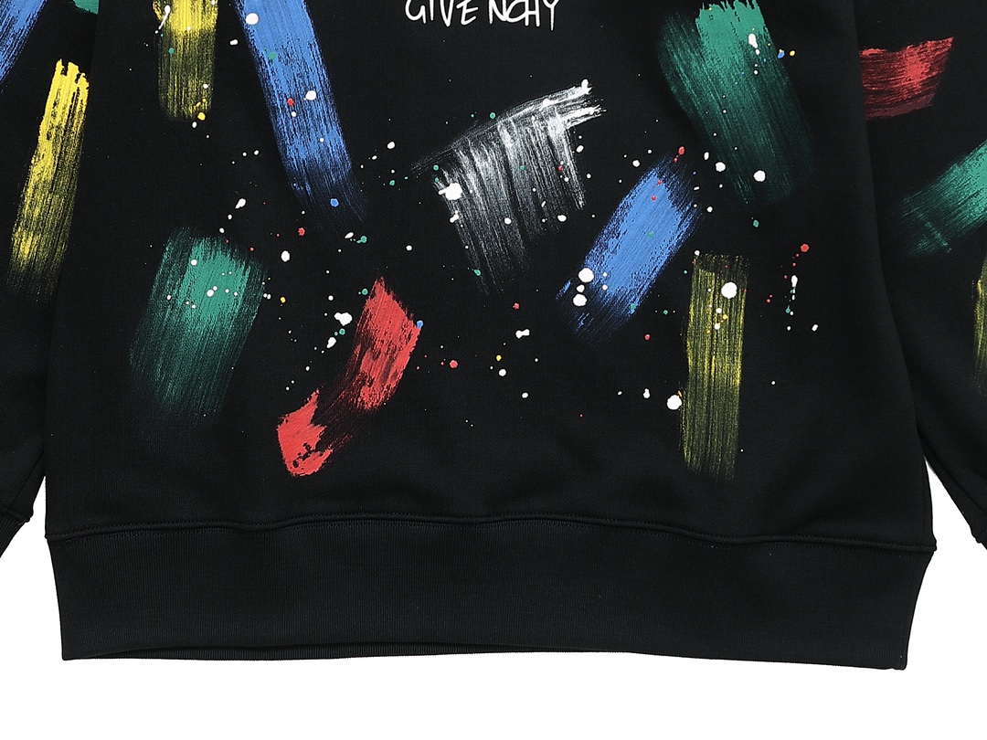 【GIVENCHY  公式旗艦店】ジバンシー 丸首の衛衣 スウェットご好評に付き再入荷 240809