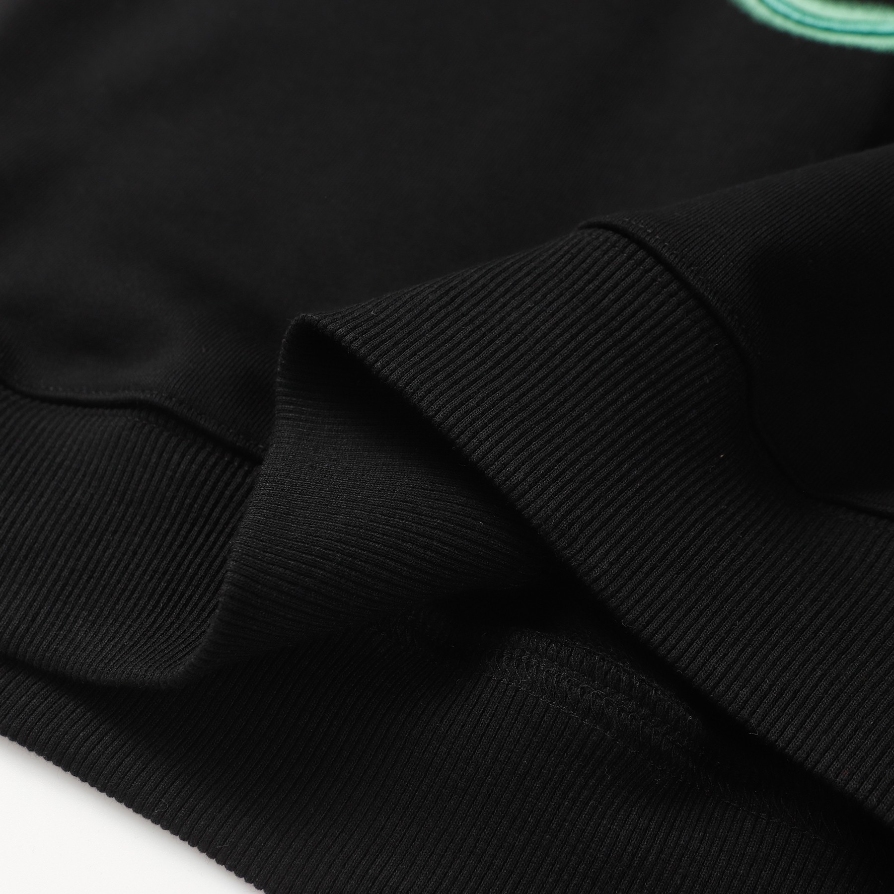 【LOEWE 公式旗艦店】ロエベ 丸首の衛衣 スウェット ご好評に付き再入荷！