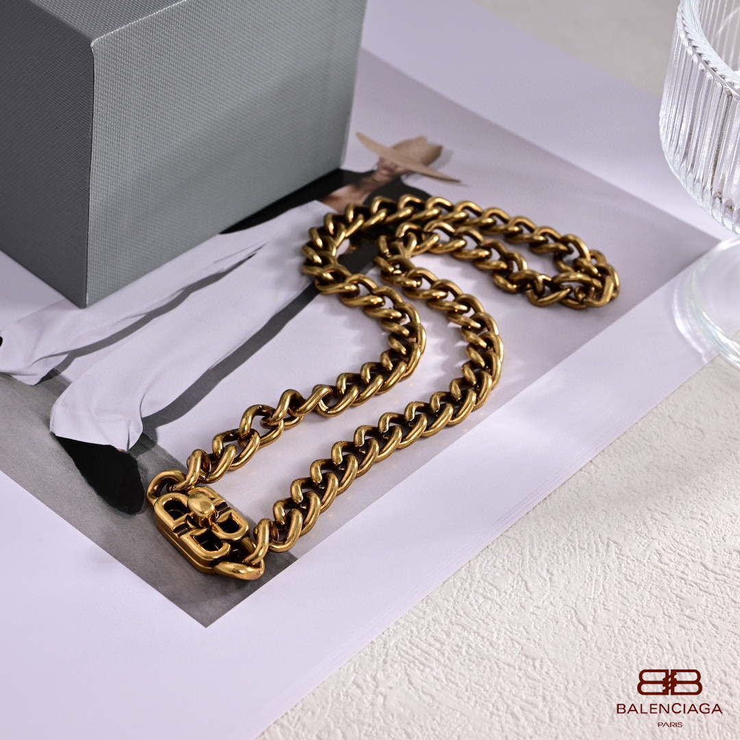 【BALENCIAGA】ネックレス、新しいネックレス万能シンプルファッションオーナメント  240814