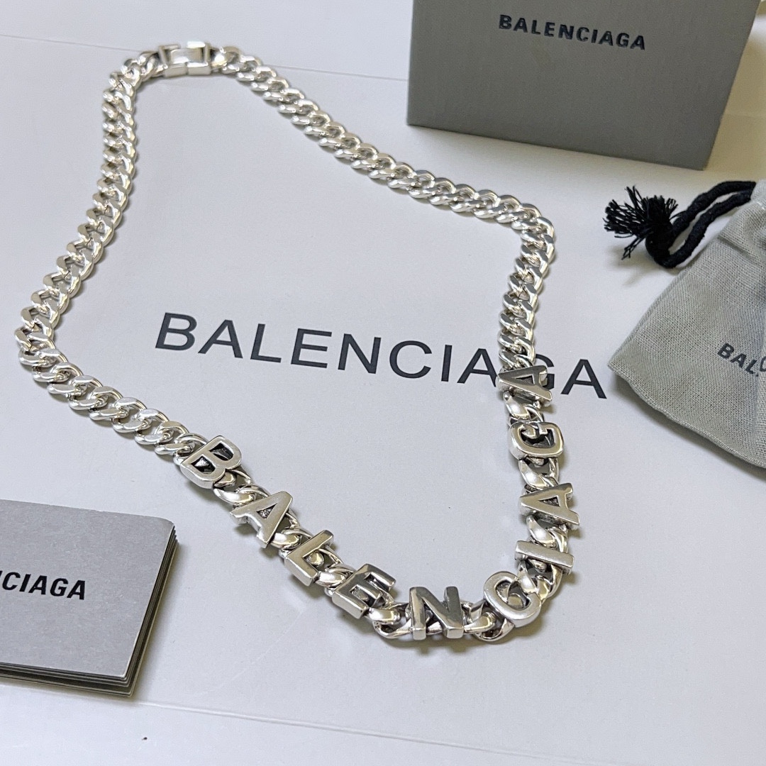 【BALENCIAGA】ネックレス、新しいネックレス万能シンプルファッションオーナメント  240814
