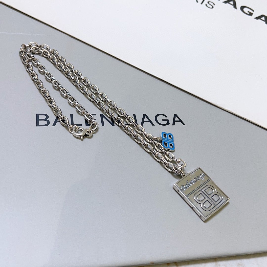 【BALENCIAGA】ネックレス、新しいネックレス万能シンプルファッションオーナメント  240814