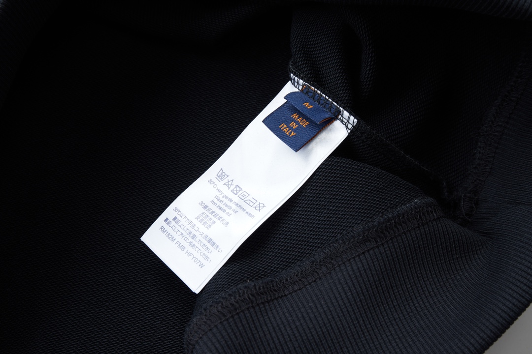 【LOUIS VUITTON  公式旗艦店】ルイヴィトン 丸首の衛衣 スウェット ご好評に付き再入荷  240902