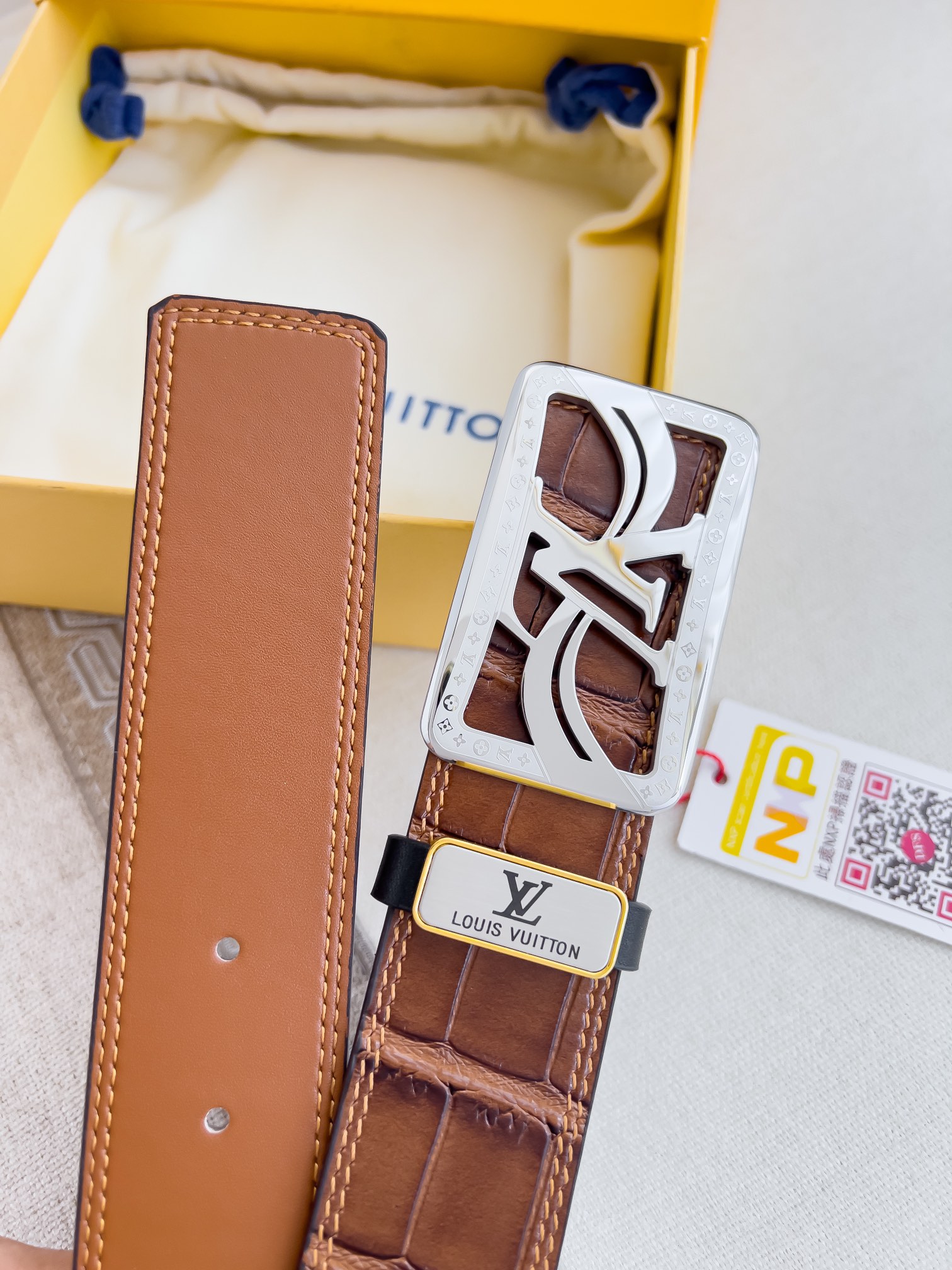 LV【LOUIS VUITTON】(ルイヴィトン) 3.8cmベルト メンズ  240903