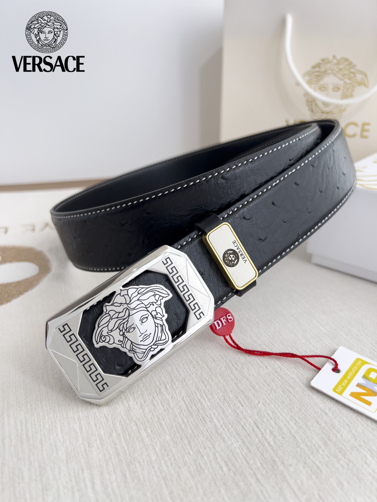 【VERSACE】(ヴェルサーチ) 3.5cmベルト メンズ 240903