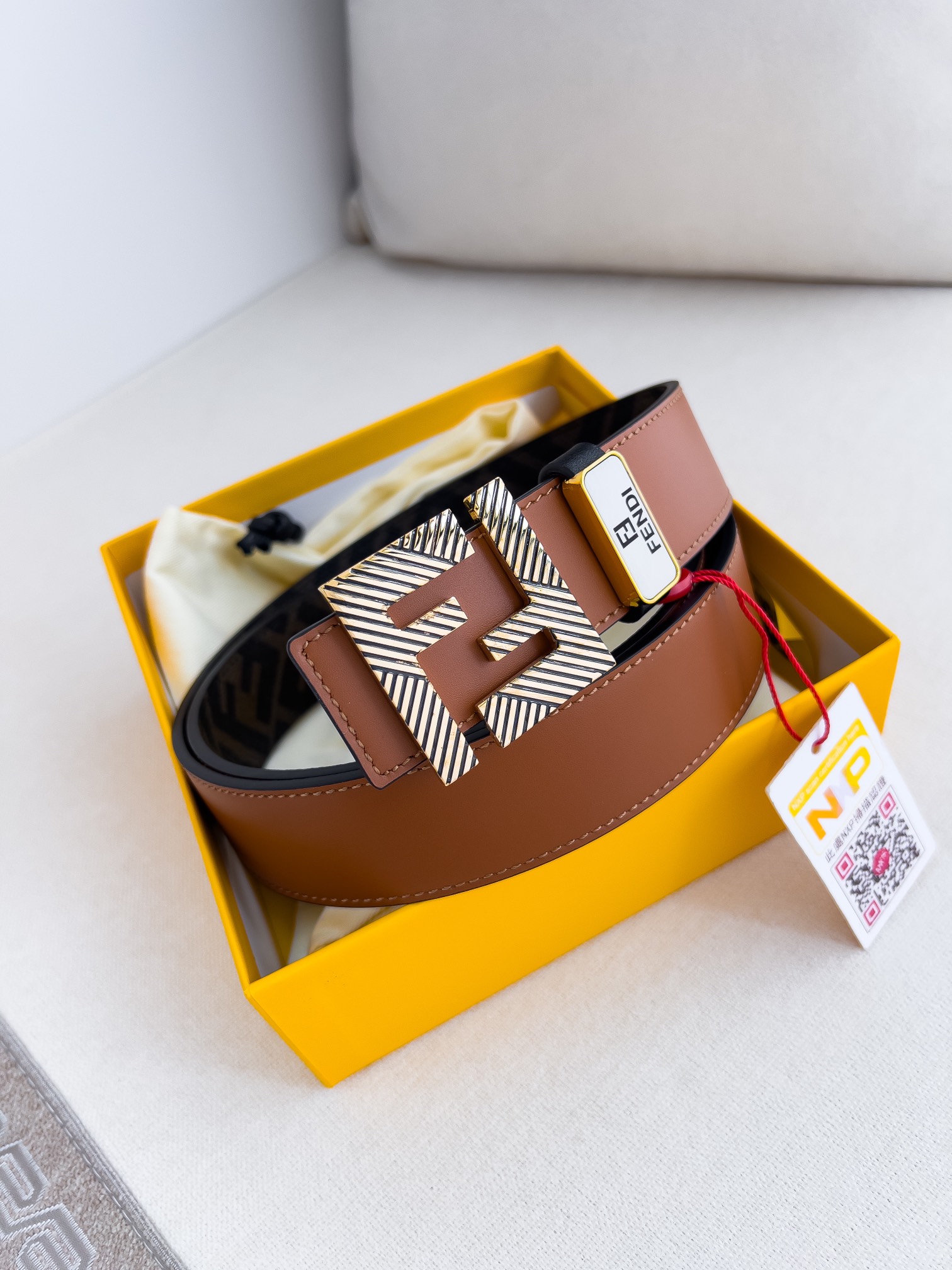 【FENDI】(フェンディ) 3.5cmベルト メンズ 240903