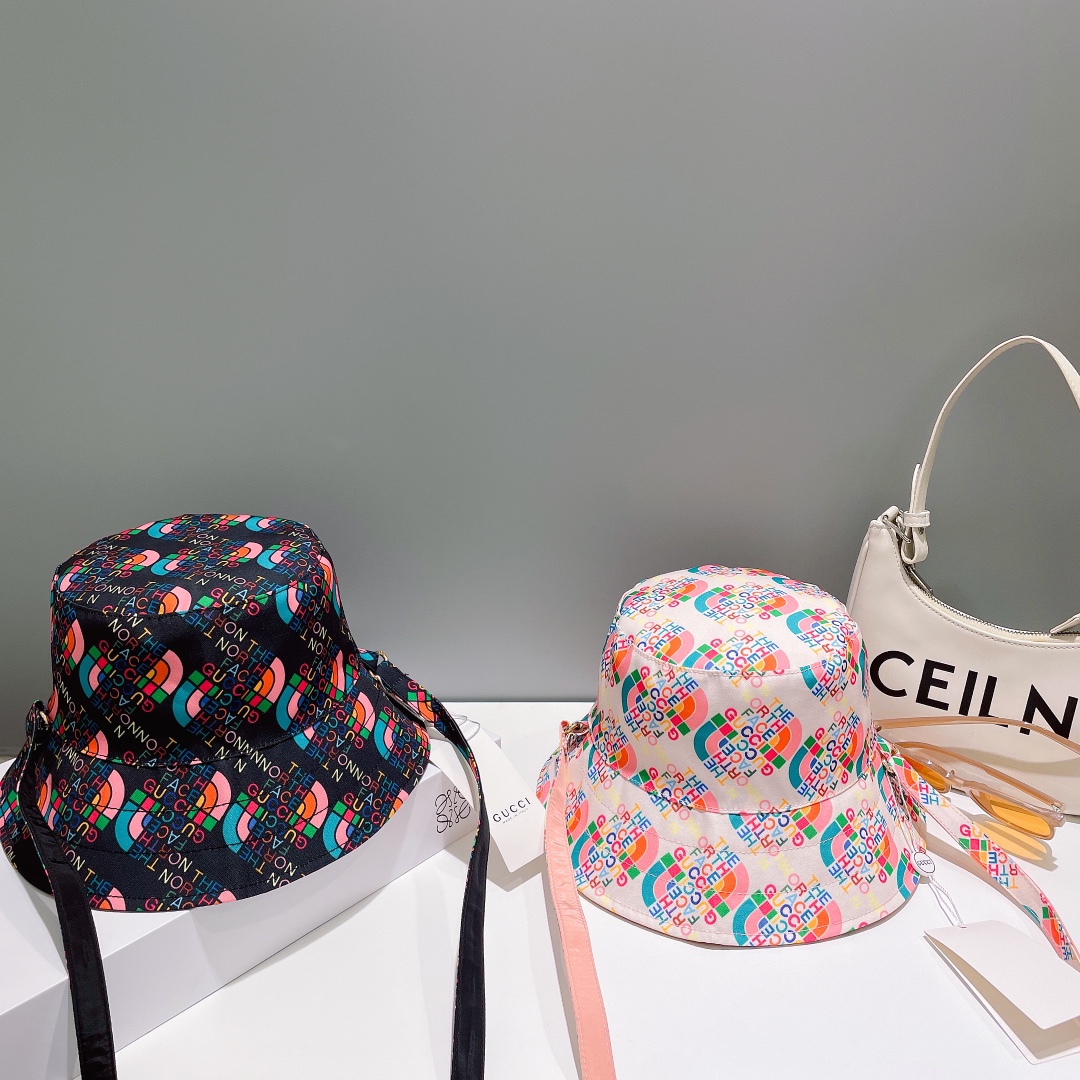 GUCCI(グッチ)フィッシャーマンズハット 240904