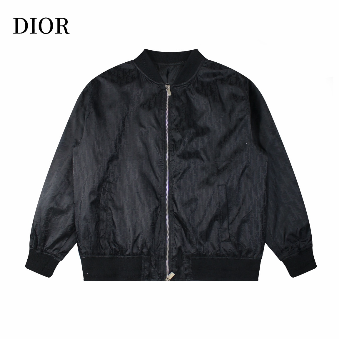【DIOR  公式旗艦店】ディオール   ジャケット着 好評に付き再入荷！ 240923
