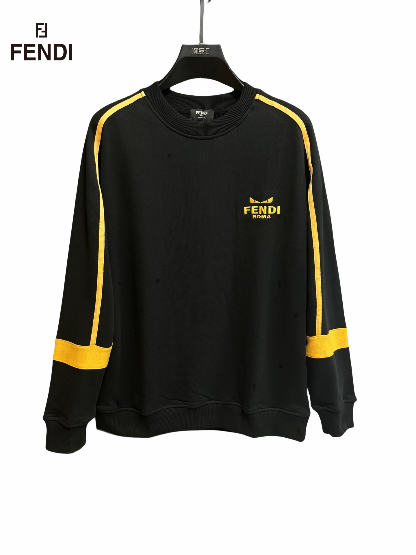 【FENDI  公式旗艦店】フェンディ  丸首の衛衣 スウェット ご好評に付き再入荷  240925