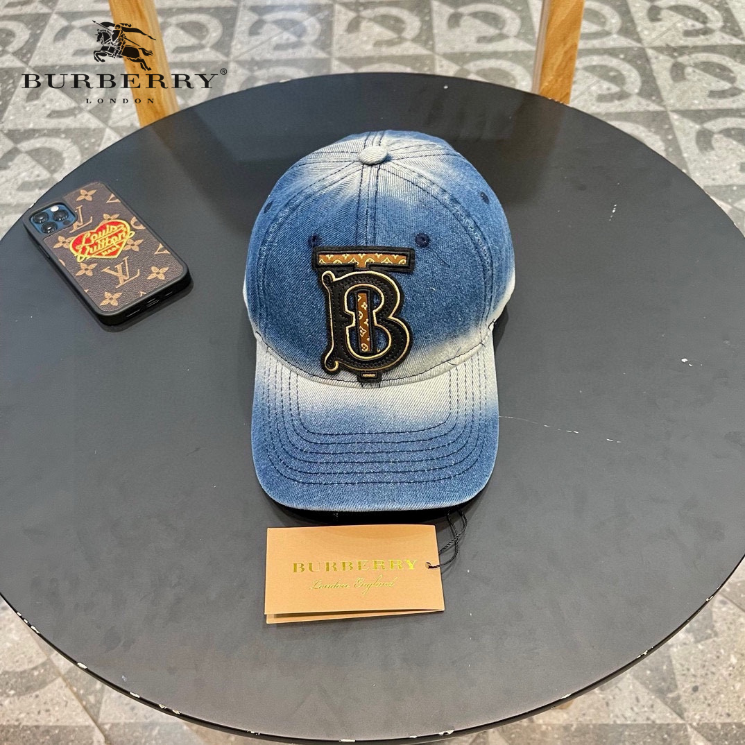 【BURBERRY  バーバリー】【数量限定】 野球帽 / ハット 241011