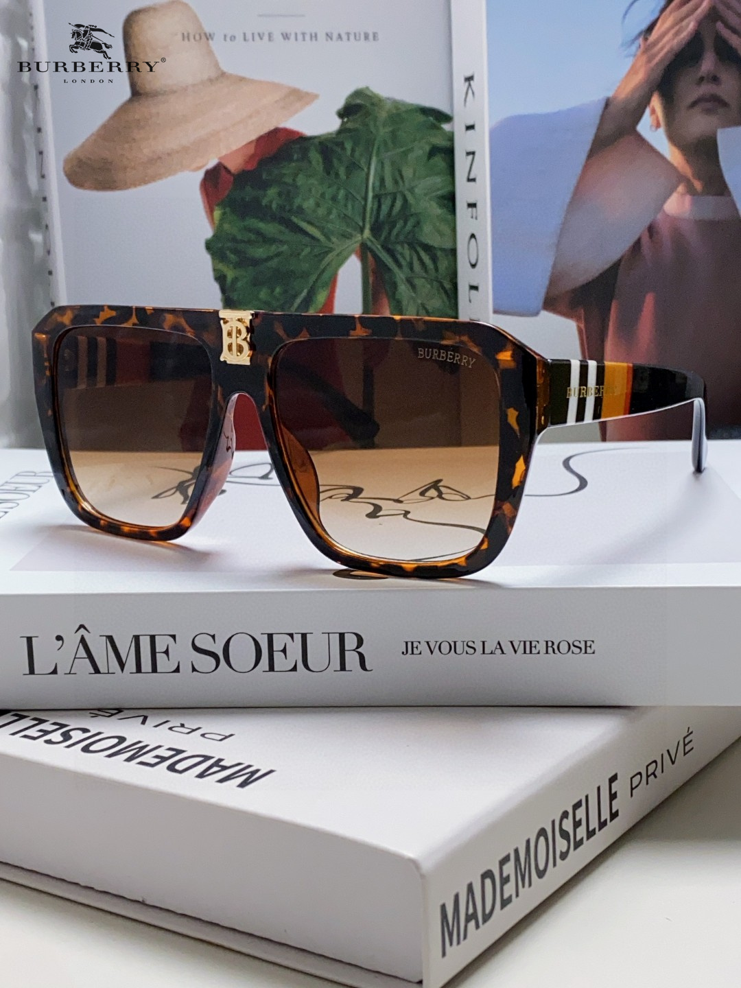 BURBERRY(バーバリー) サングラス  241014