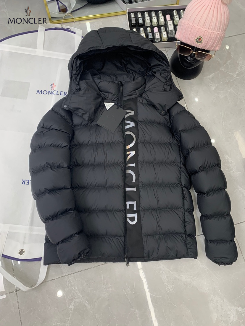 【MONCLER  公式旗艦店】モンクレール ダウンジャケット ご好評に付き再入荷！241014