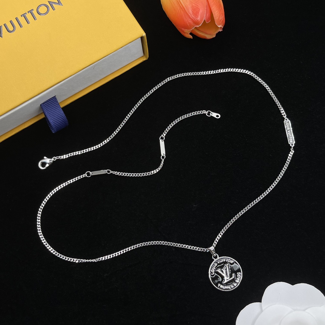 【LOUIS VUITTON】ネックレス、新しいネックレス万能シンプルファッションオーナメント241015