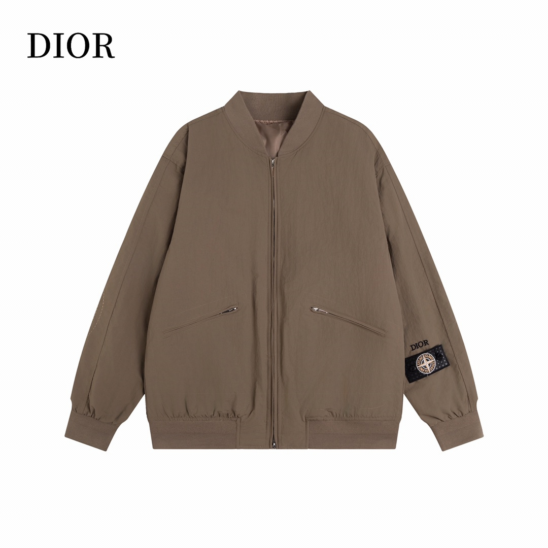 【DIOR  公式旗艦店】ディオール  ジャケット着 ご好評に付き再入荷！241021