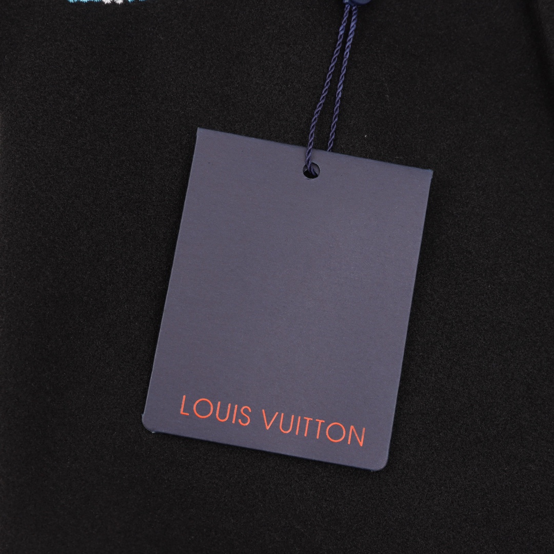 【LOUIS VUITTON  公式旗艦店】ルイヴィトン  ジャケット着 好評に付き再入荷！