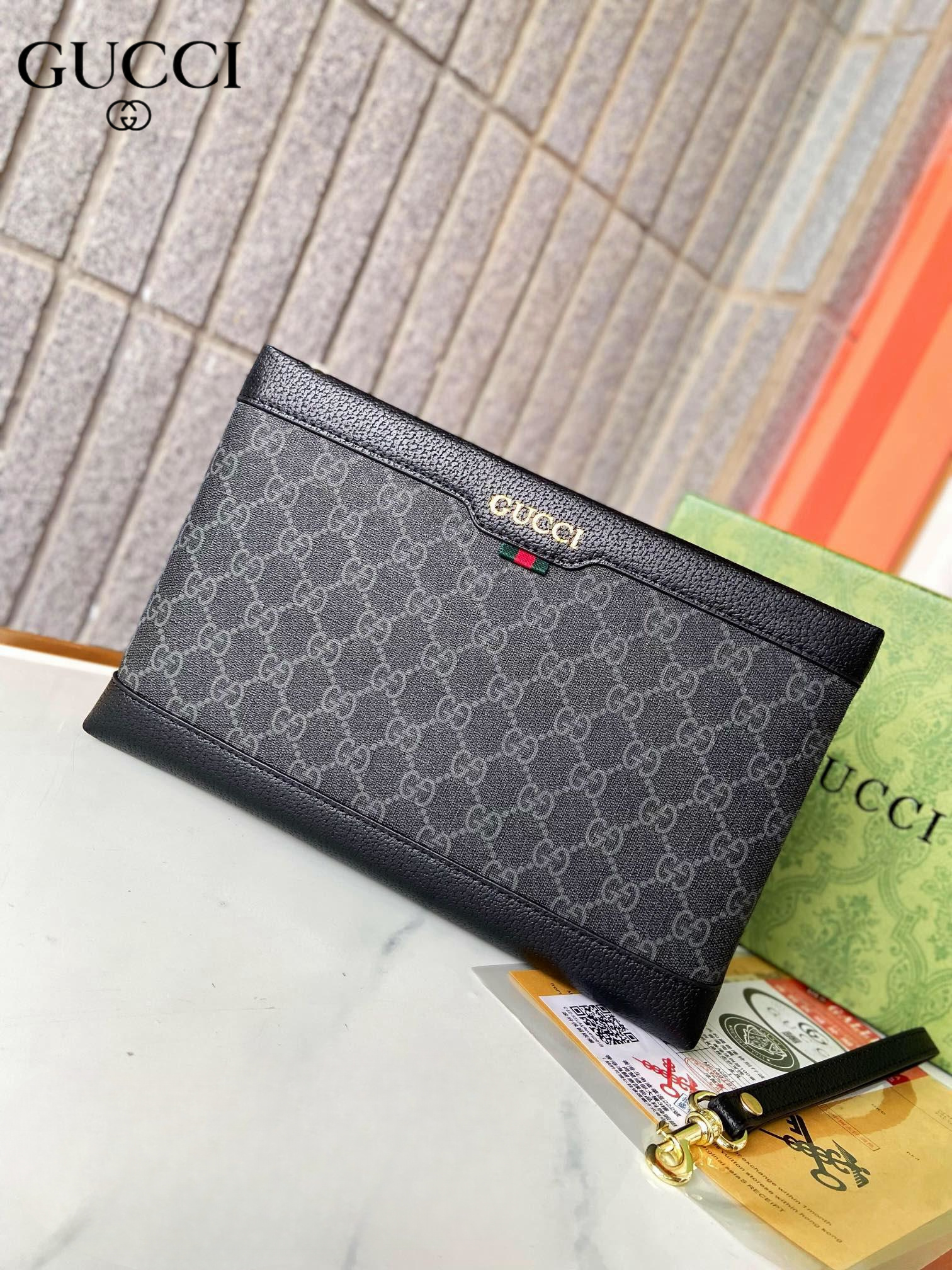 【GUCCI  公式 旗艦店】 グッチ   クラッチバッグ 当日出荷 好評に付き再入荷！28*18*2.5CM  241101
