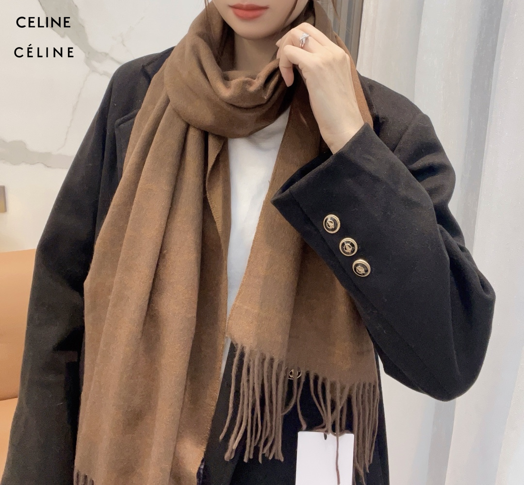 【CELINE セリーヌ】スカーフ 37*200CM  241108