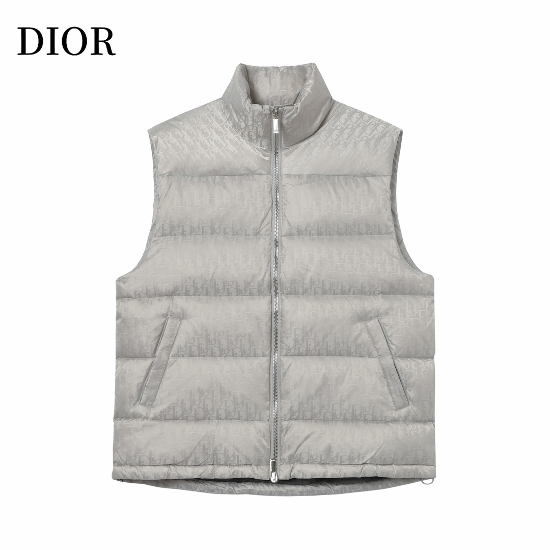 【DIOR  公式旗艦店】ディオール  ダウンベスト  ご好評に付き再入荷！ 241112