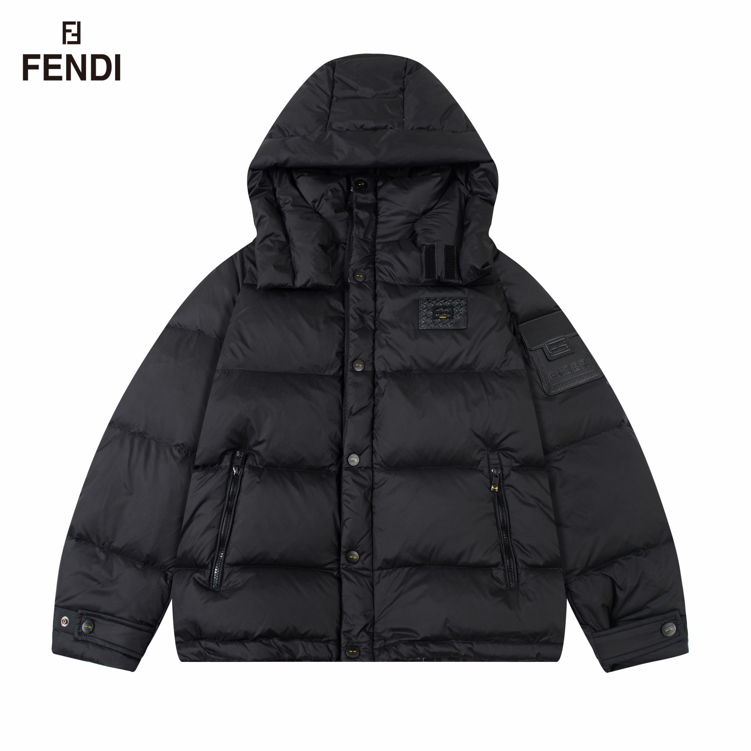 FENDI（フェンディ） ダウンジャケット  241112
