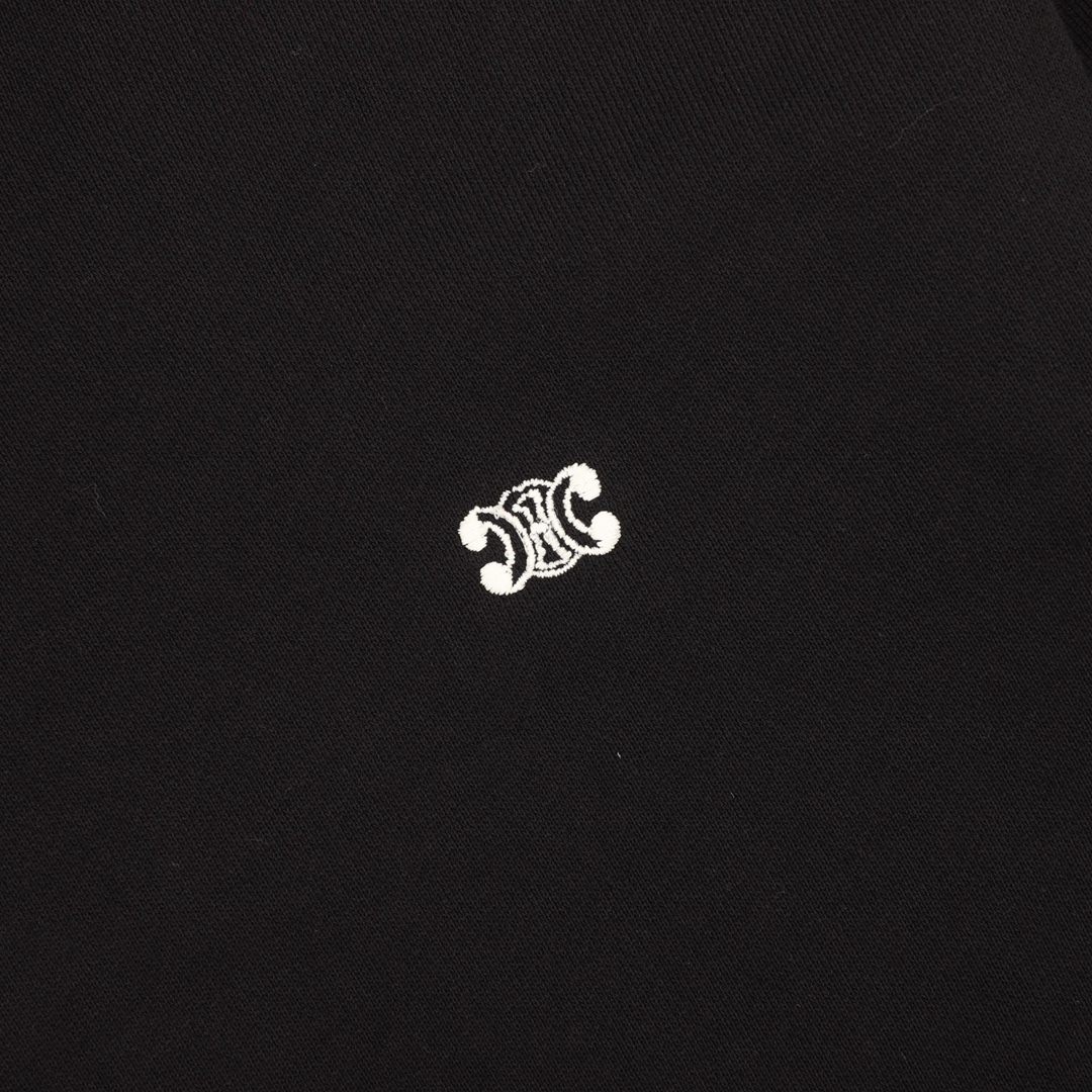 【CELINE  公式旗艦店】セリーヌ  パーカー  スウェット ご好評に付き再入荷！