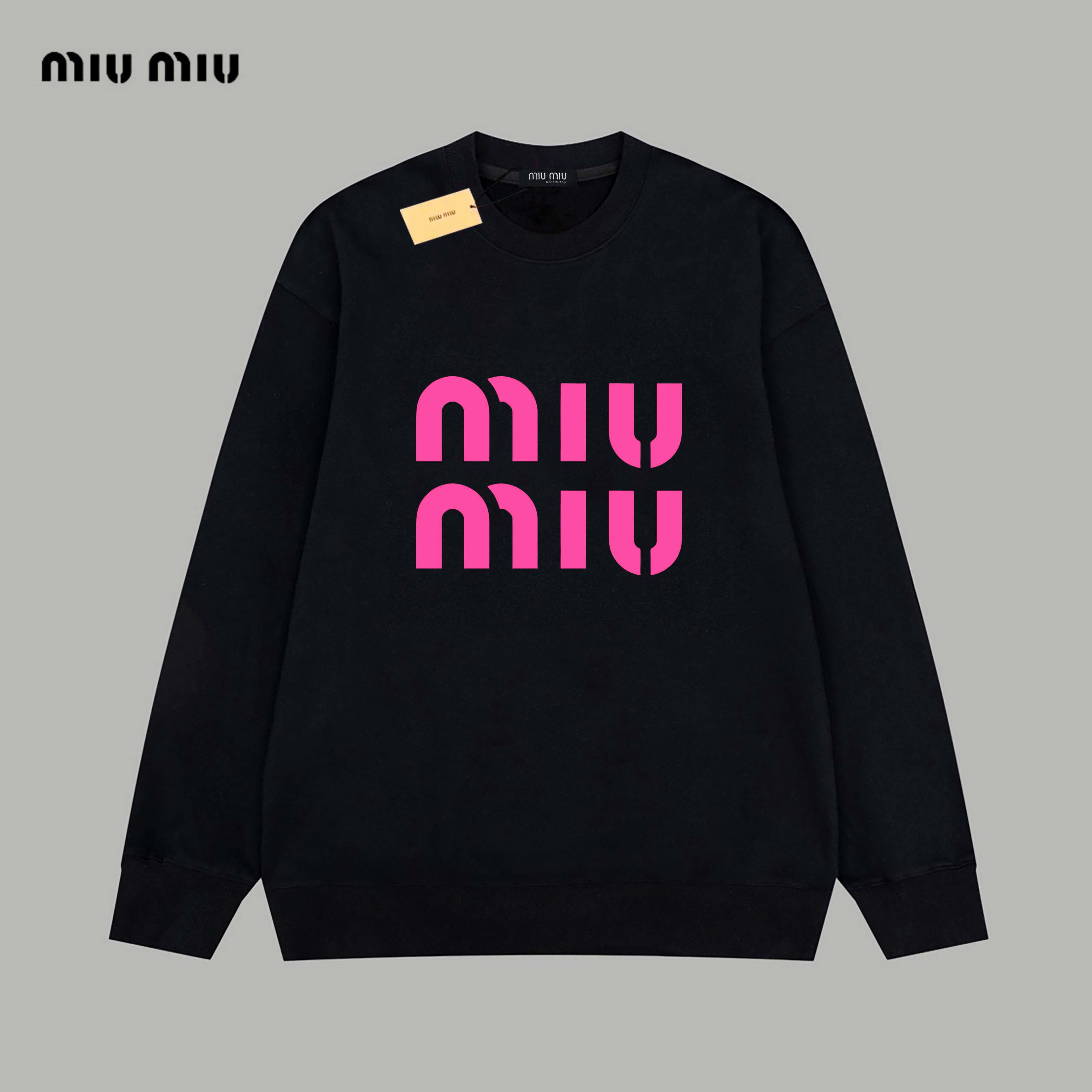 【Miumiu 公式旗艦店】ミュウミュウ  丸首の衛衣 スウェット ご好評に付き再入荷！241122