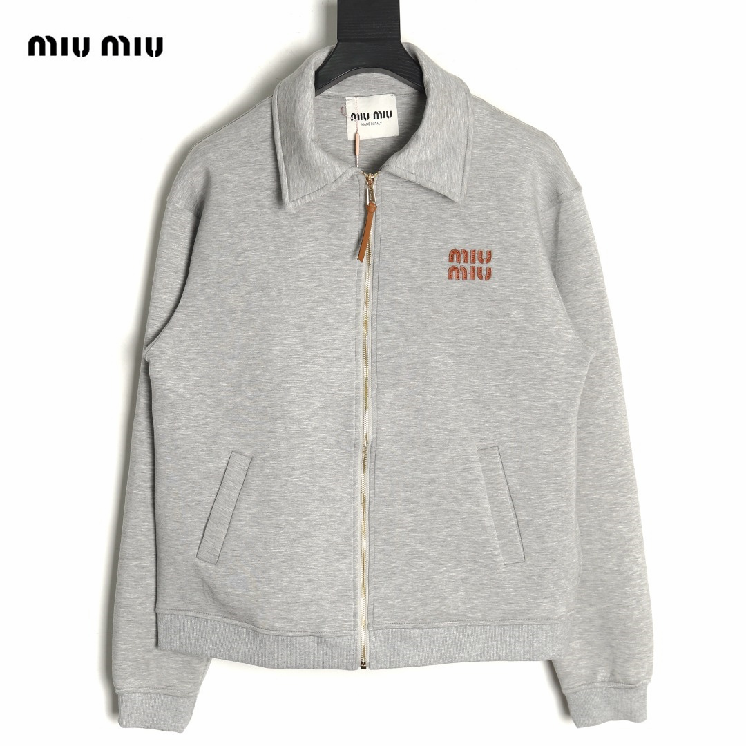 【Miumiu 公式旗艦店】ミュウミュウ  丸首の衛衣 スウェット ご好評に付き再入荷！241122