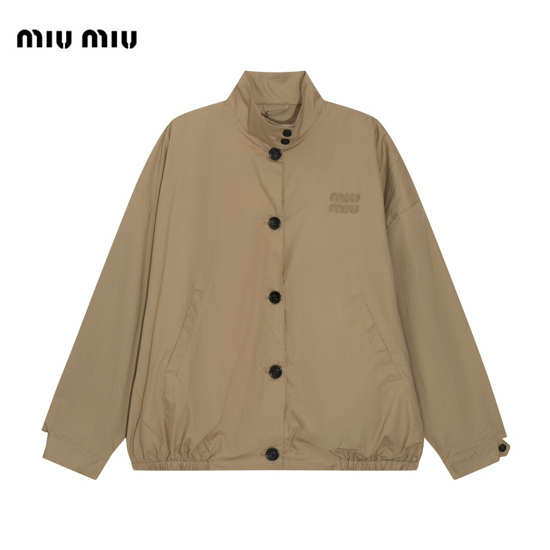 【Miumiu 公式旗艦店】 ミュウミュウ   ジャケット着  スウェット ご好評に付き再入荷！241122