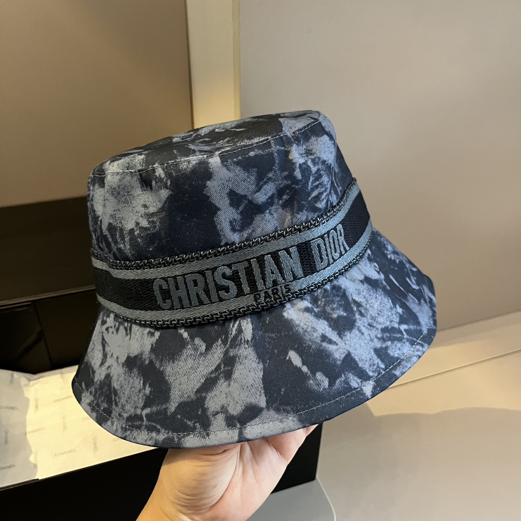 DIOR ( ディオール )フィッシャーマンズハット  241125