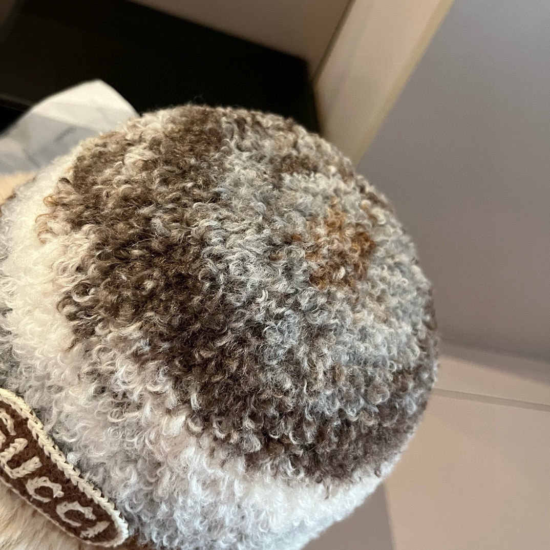 GUCCI(グッチ)フィッシャーマンズハット  241126