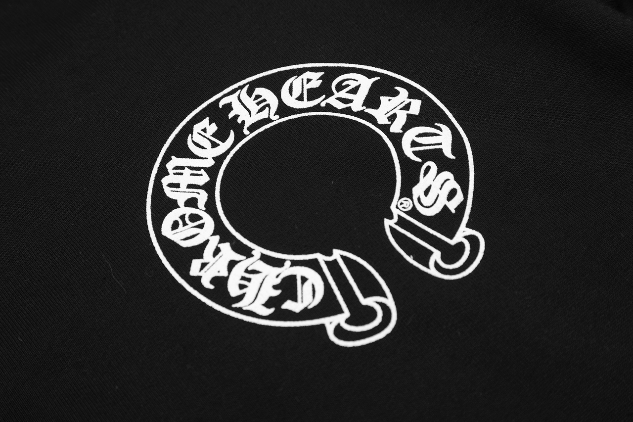 【CHROME HEARTS 公式旗艦店】クロムハーツ  パーカー  スウェットご好評に付き再入荷  241025