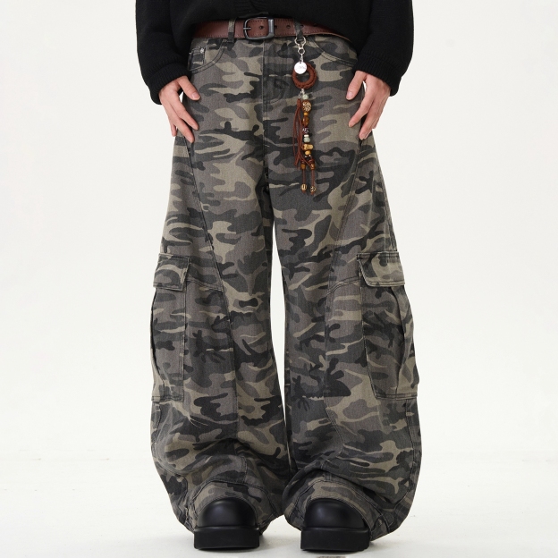 VINTAGE CAMOUFLAGE WIDE-LEG CARGO PANTS, UNISEX DG008232