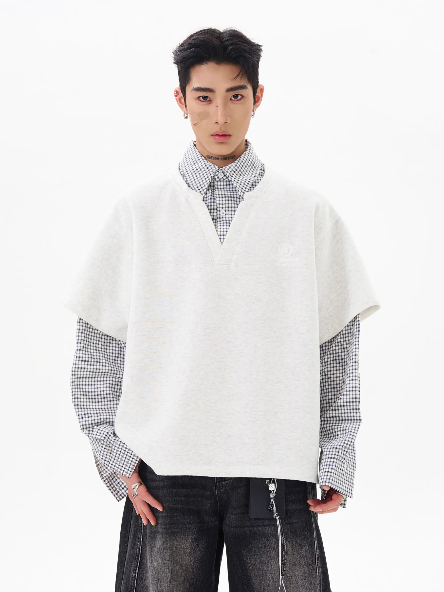 VINTAGE PLAID PANELED FAUX LAYERED HOODIE, UNISEX DG008235