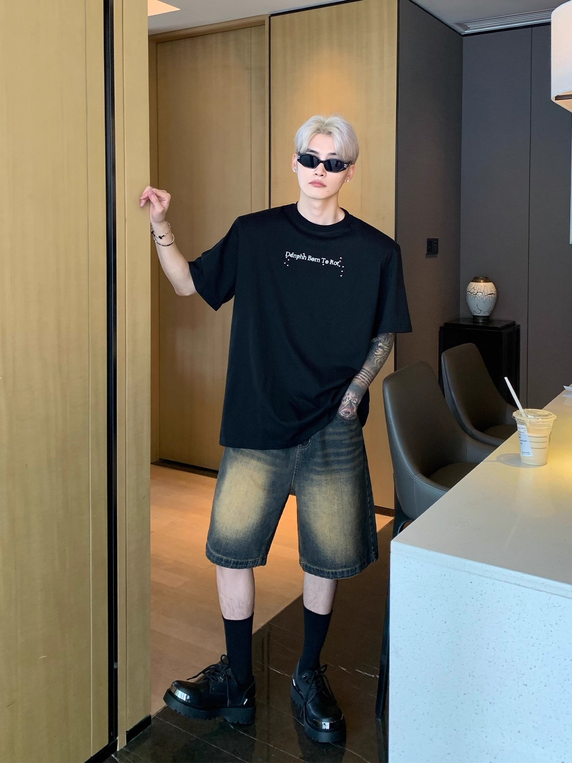 【アンダーグラウンドヴィンテージ】MEN'S VINTAGE DENIM SHORTS: SLIMMING STRAIGHT 5-POINT MID-LENGTH DG0081311