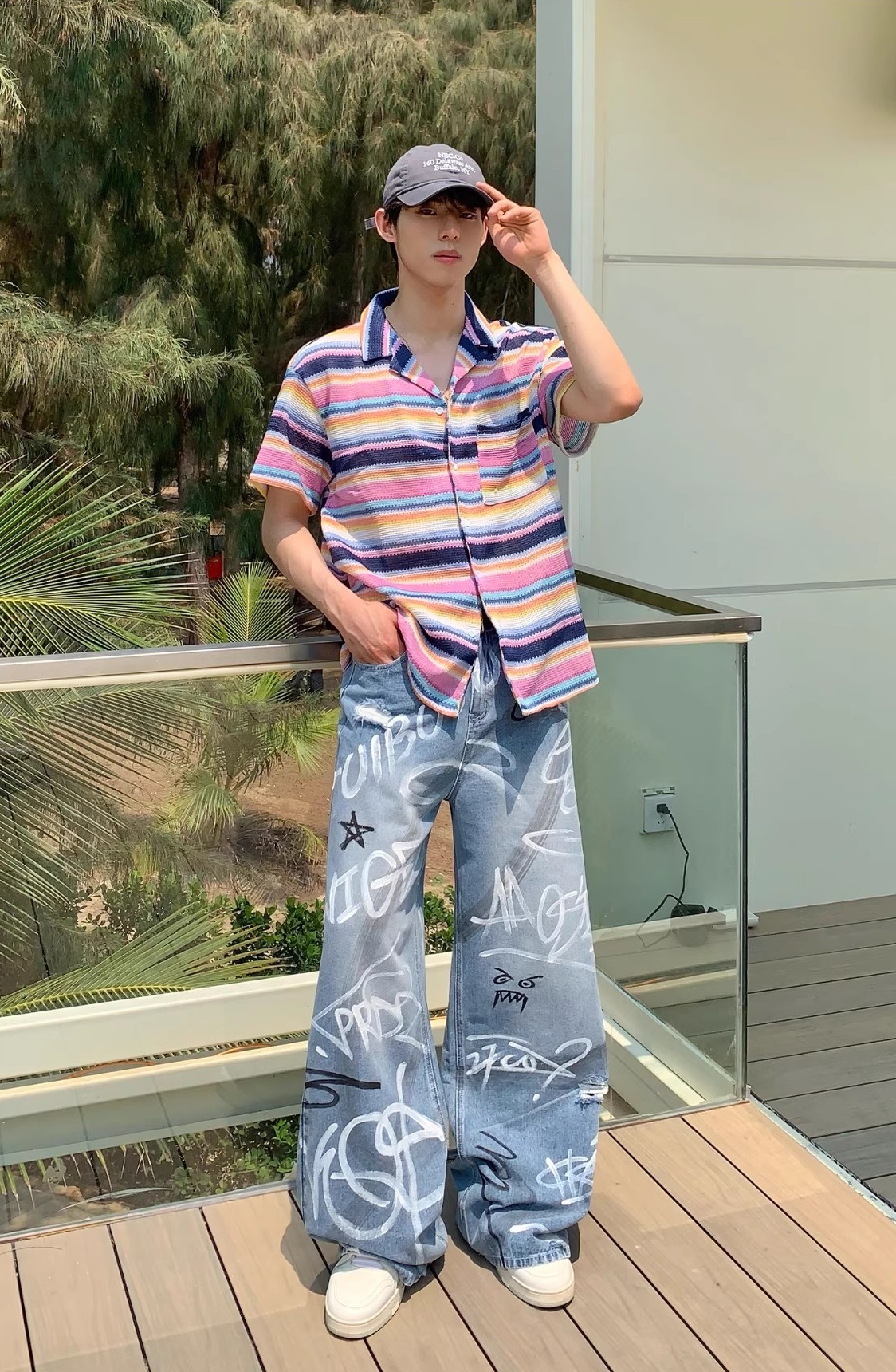 【😎オリジナルデザイン】 FUN GRAFFITI JEANS 😎EDGY STREET STYLE DG008162