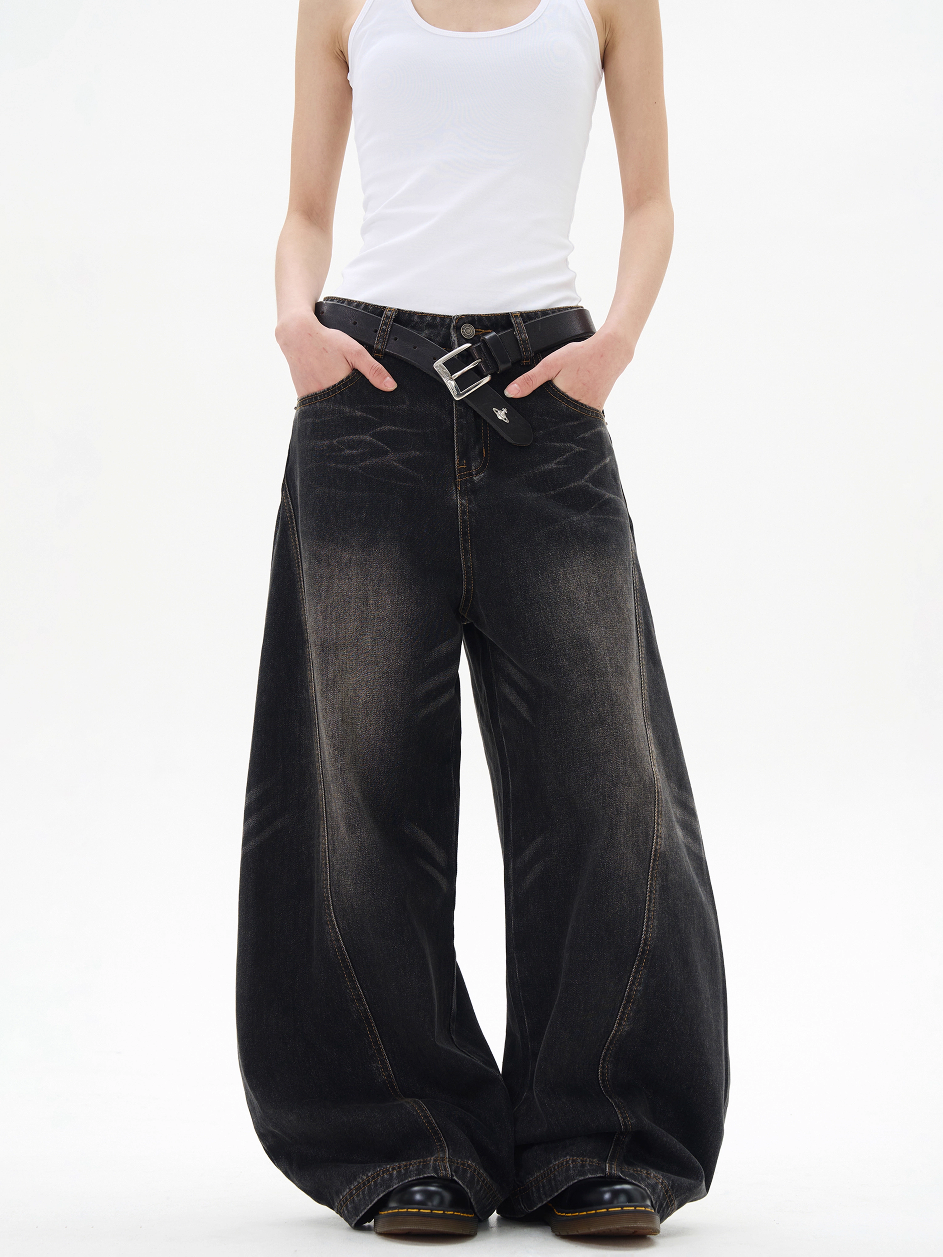 【😎保存数 No.1/UNISEX】 VINTAGE BLACK TAPERED JEANS DG008191