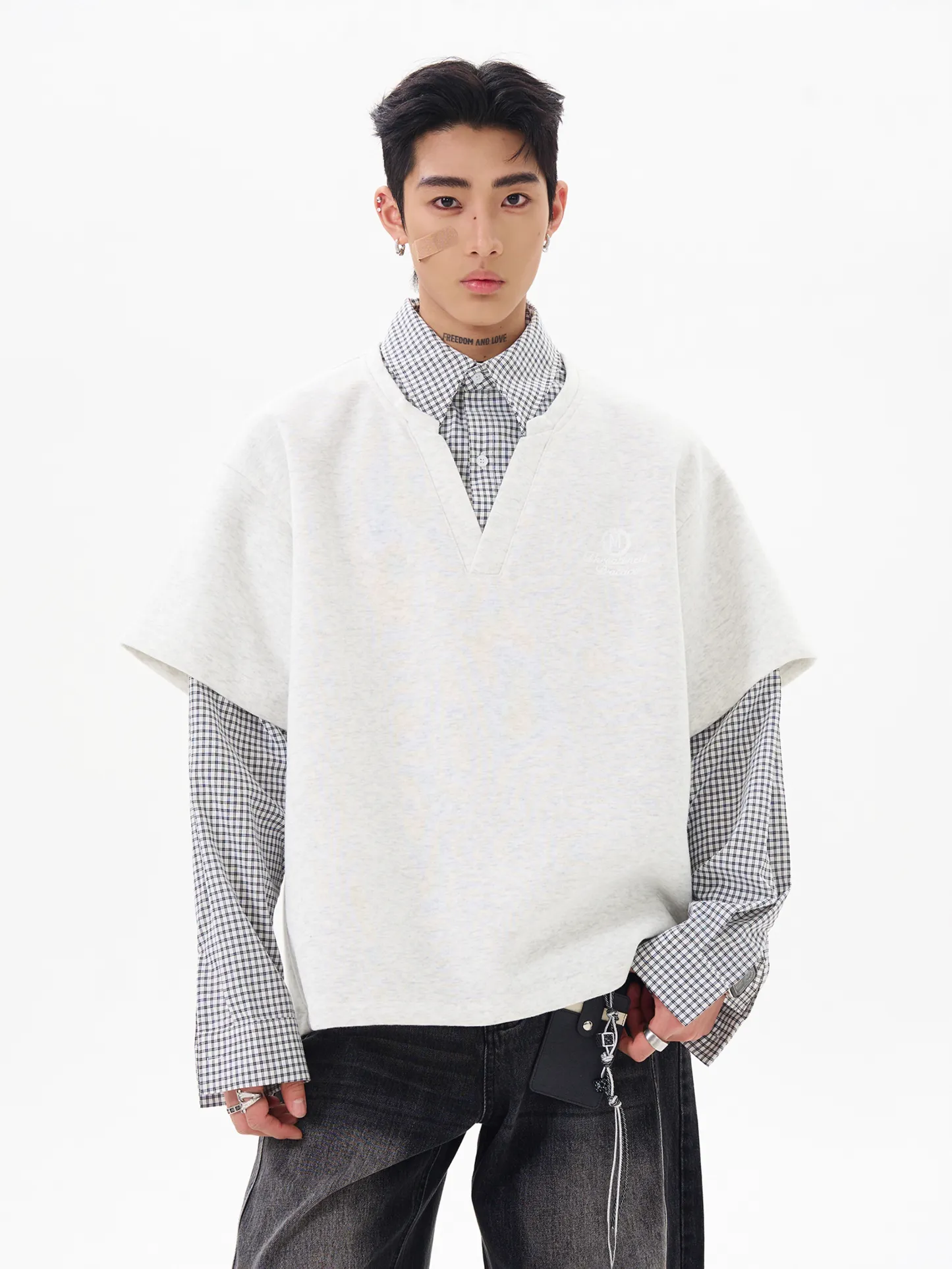 VINTAGE PLAID PANELED FAUX LAYERED HOODIE, UNISEX DG008235